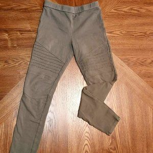 ART CLASS Girl's Leggings GREEN Size M (7/8)